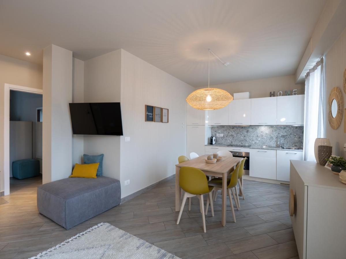 Appartamento Melograno "A Casa Felice" Pietra Ligure Dış mekan fotoğraf